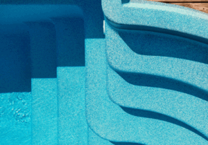 fiberglass pools stairs